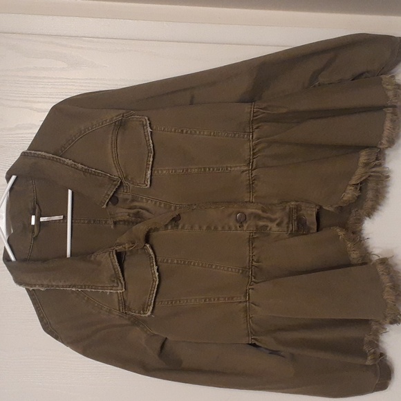 FREE PEOPLE willow denim peplum jacket. - Picture 5 of 9